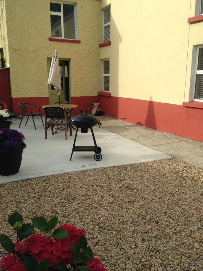 Fihoragh Farm House Hotel Longford Buitenkant foto